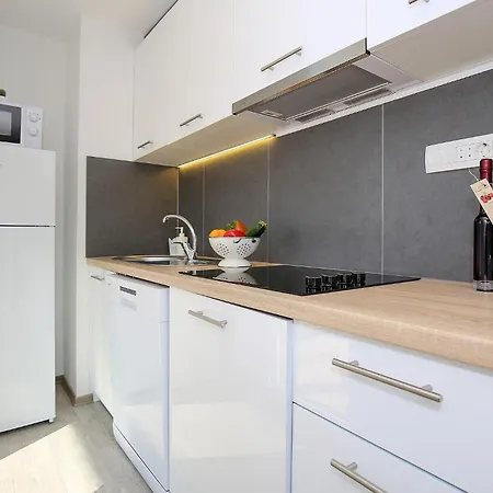 בית נופש Amazing In With Wifi מורטר