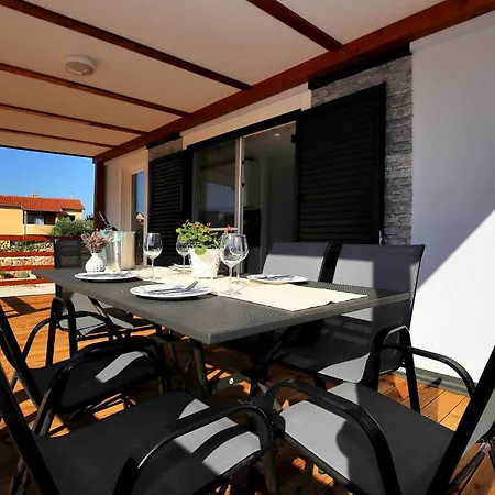 Amazing In With Wifi