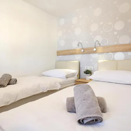 Amazing In With Wifi *